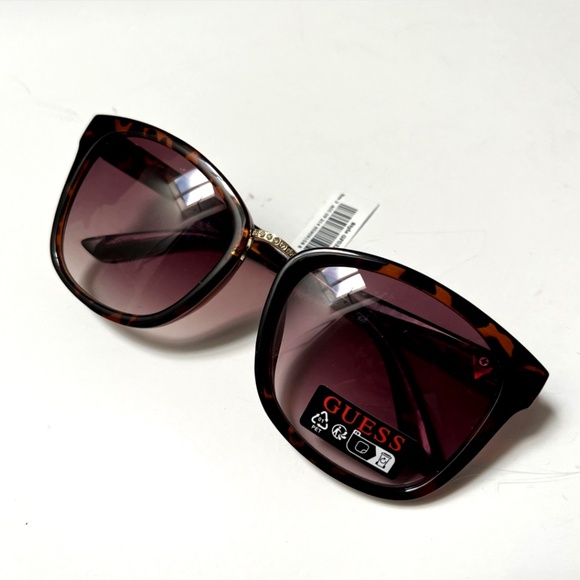 GUESS Cat Eye Sunglasses GF0327 Rhinestones Acetate Tortoise Shell Brown